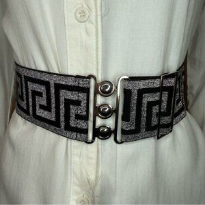 Silver black elastic waistband belt with silver tone buckle